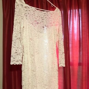 Wedding gown cream color/New never worn
